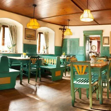 - Zur Post Guest house Pocking (Starnberg)